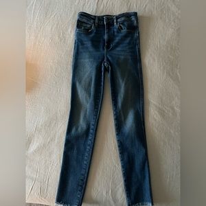 Free People Medium Wash Skinny Jean Size 27